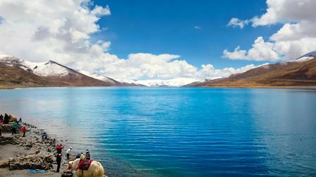 6-Day Tibet Tour: Lhasa, Yamdrok Lake, Karola Glacier, Shigatse & Namtso